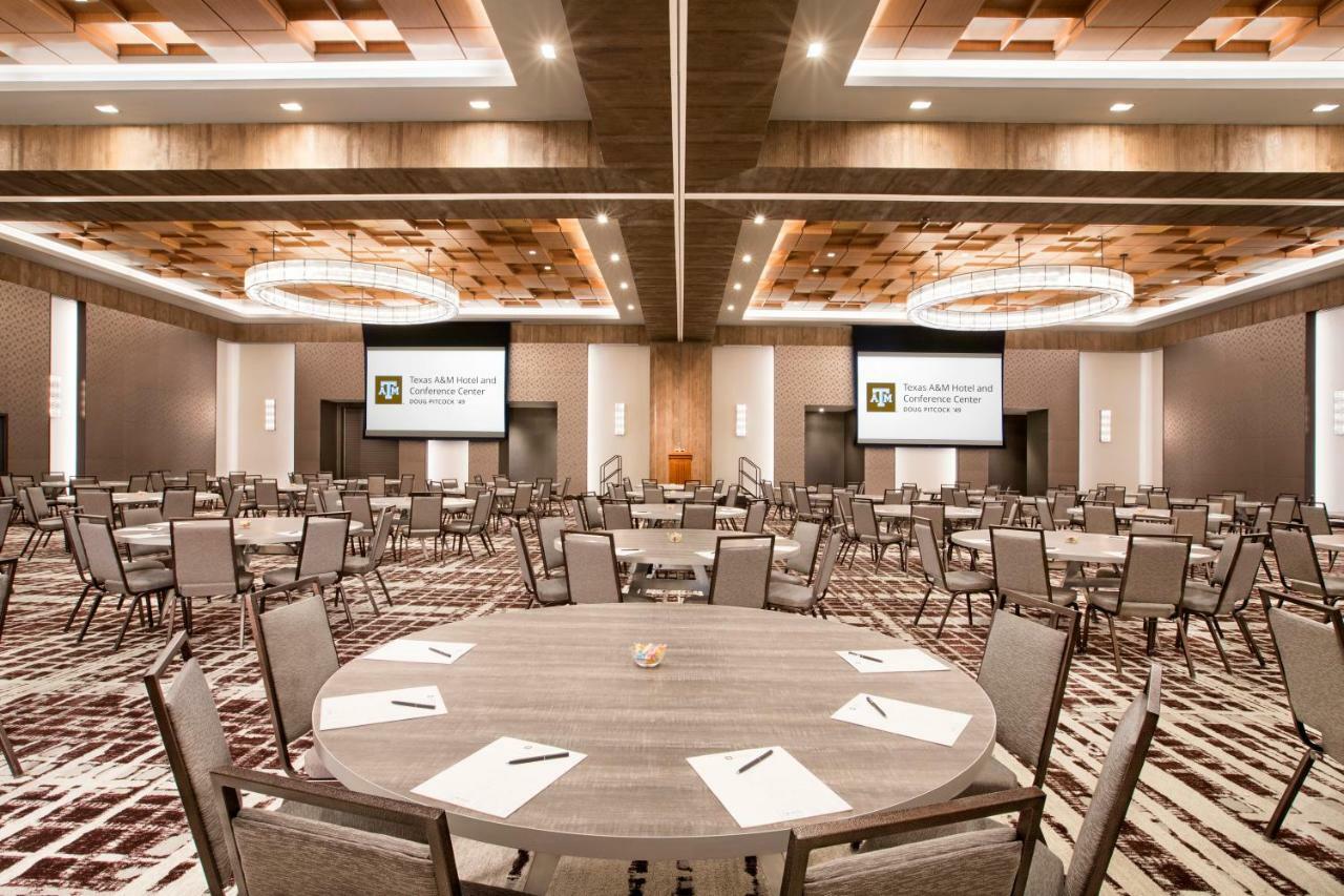 Texas A&M Hotel And Conference Center College Station Exteriör bild