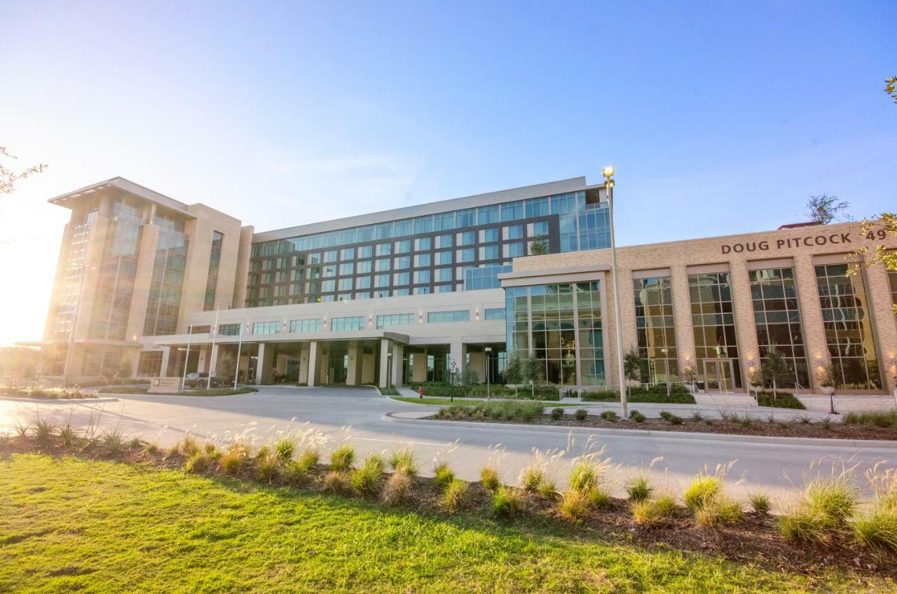 Texas A&M Hotel And Conference Center College Station Exteriör bild